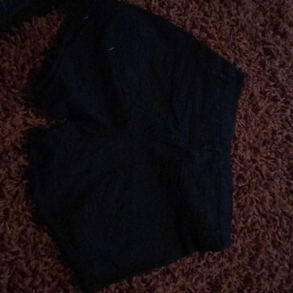 Shorts - Picture 2 of 2